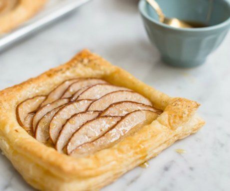🥧🍐 Пирог с грушами на кефире — рецепт с фото